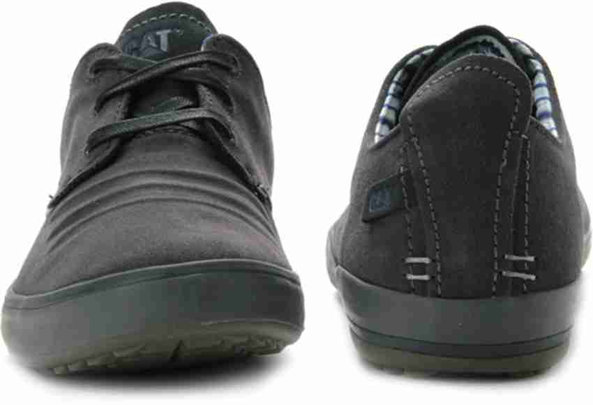 Cat status shoes 2025