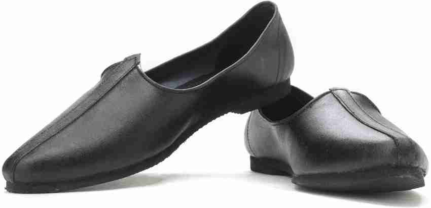 Bata nagra shoes top
