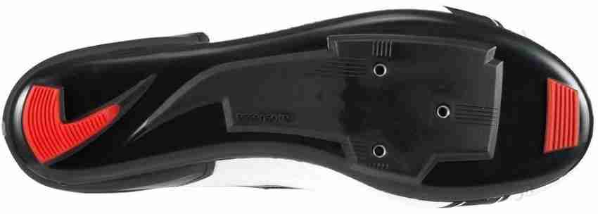 Btwin cleats hot sale shoes