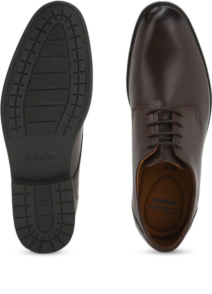 CLARKS Truxton Plain Dark Brown Lea Lace up For Men Buy Dark Brown Lea Color CLARKS Truxton Plain Dark Brown Lea Lace up For Men Online at Best Price Shop