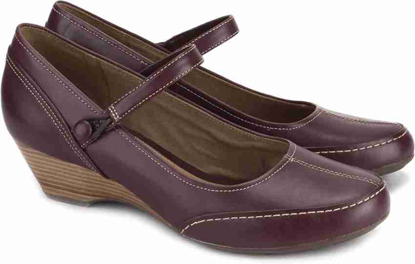 Women's clarks discount mary jane shoes