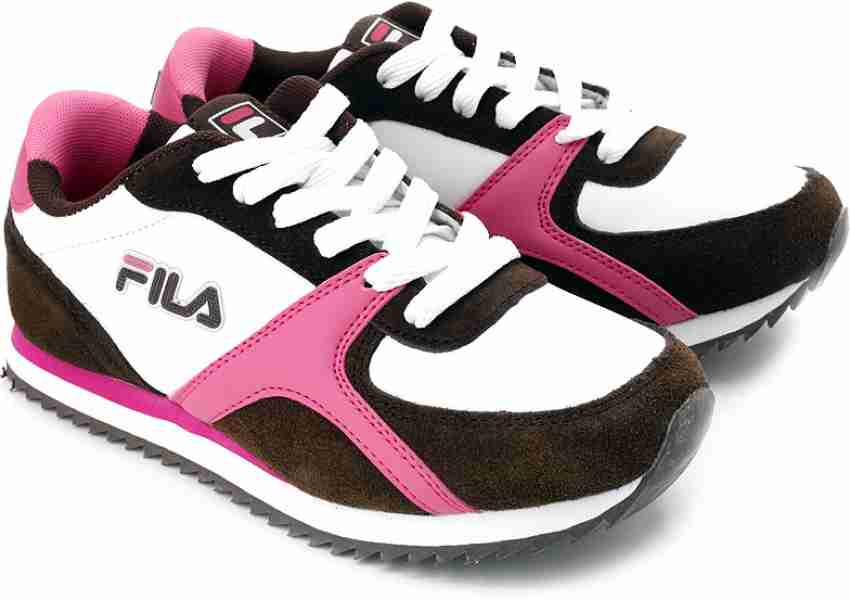 Fila shoes shop pink and white