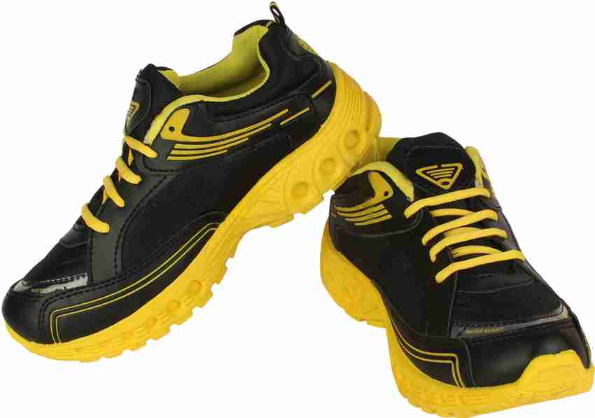 Running shoes under on sale 250