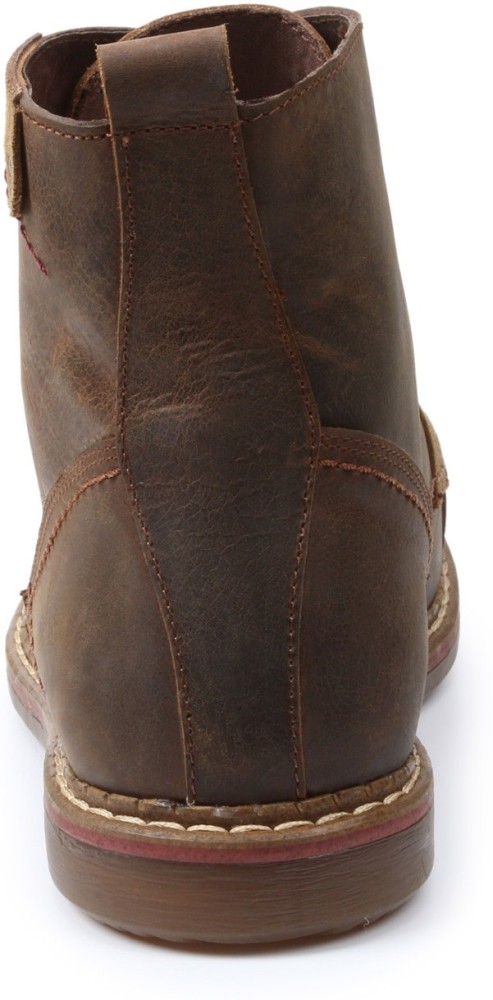 Gbx store chukka boot