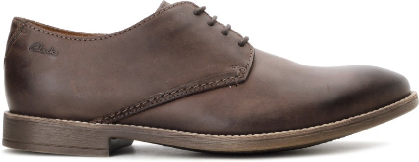 CLARKS Novato Plain Corporate Casuals For Men - Buy Brown Color