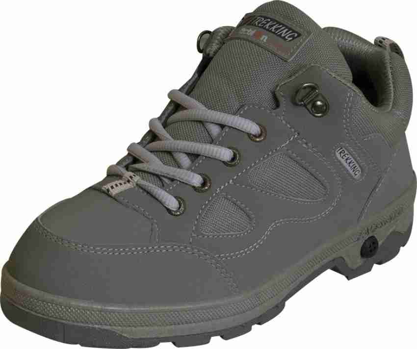 Campus hot sale trekking shoes