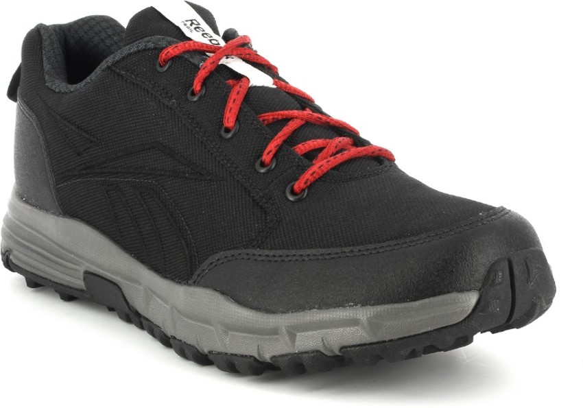 Reebok 2025 trekking shoes