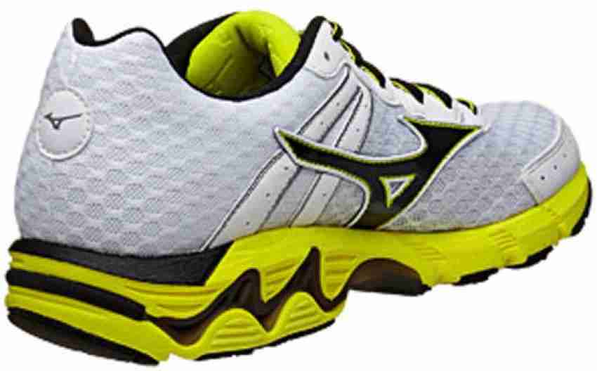 Mizuno wave deals precision 11 yellow