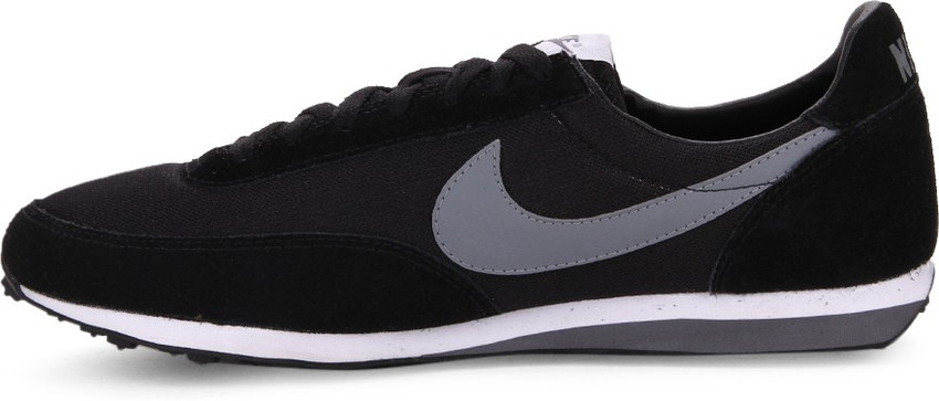 Nike clearance elite sneakers