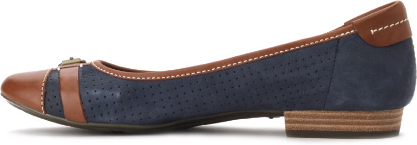 CLARKS Henderson Fun Bellies For Women Buy Tan Combi Color CLARKS Henderson Fun Bellies For Women Online at Best Price Shop Online for Footwears in India Flipkart