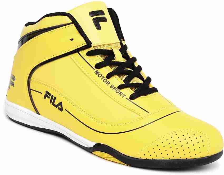 Men yellow store fila shoes