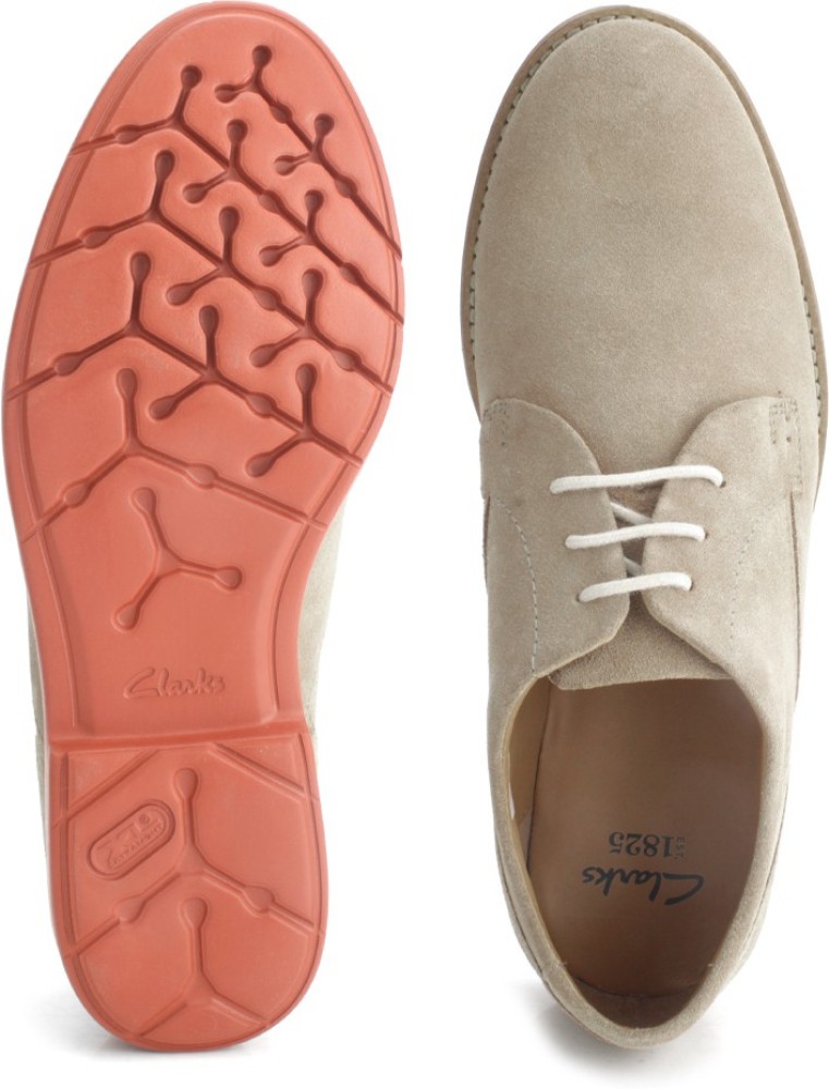 Clarks suede outlet sneakers