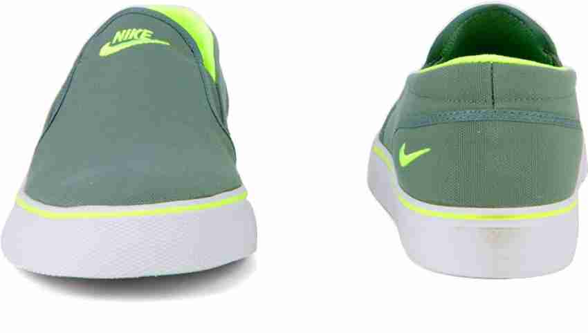 Nike toki slip on on sale mens