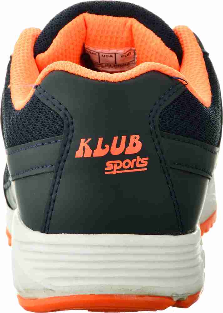 Klub sports shoes top