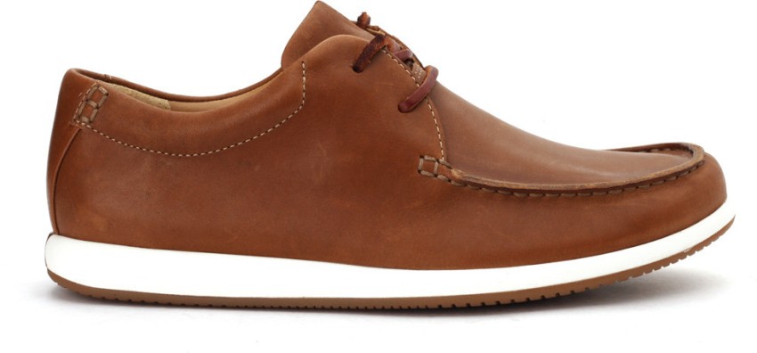 Clarks newton deals