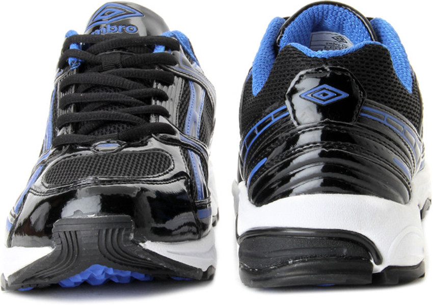 Umbro outlet shoes flipkart