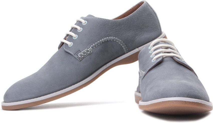 Clarks farli store