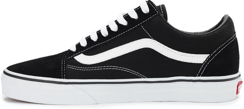 Vans old skool black sales flipkart