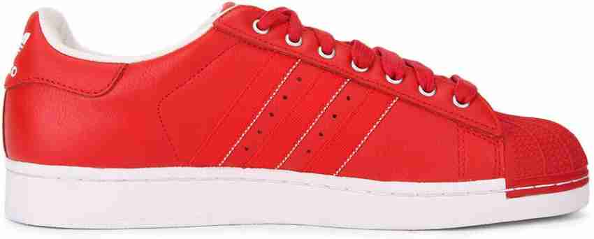 Superstar shoes in outlet red colour