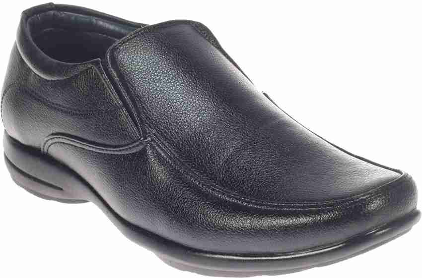 Khadim s Khadims Slip On For Men Buy Black Color Khadim s
