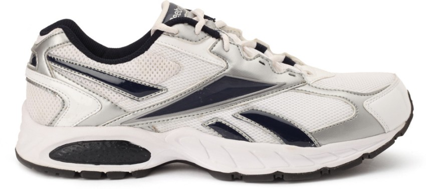 Reebok acciomax navy on sale & white running shoes