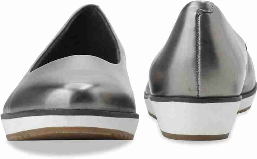 Clarks compass zone black patent shop