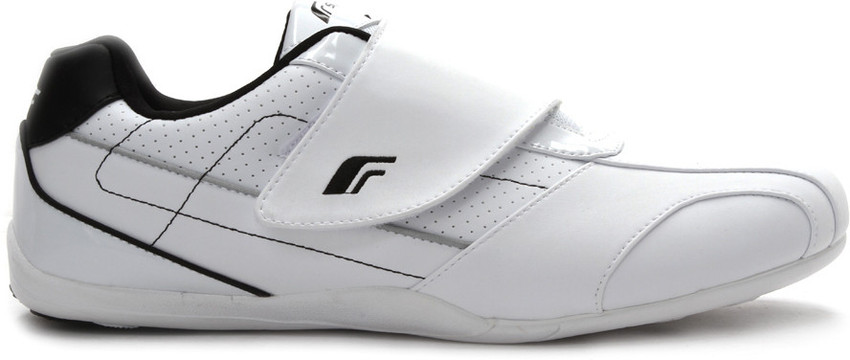 F sports cheap walking shoes