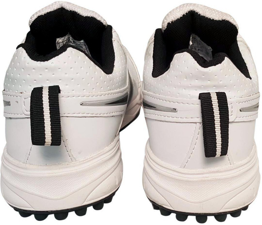Vyjayanthi cricket shoes cheap