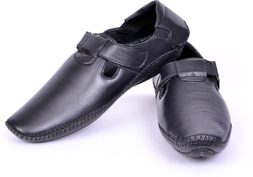 Buy Men Black Formal Moccasin Online  SKU 1410731140Metro Shoes