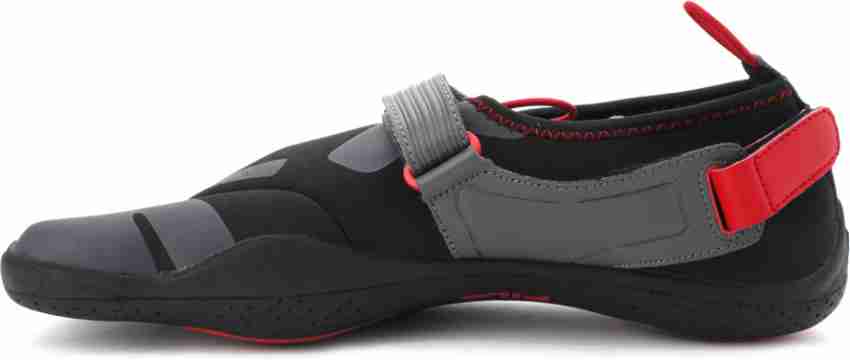 Buy fila cheap skeletoes india