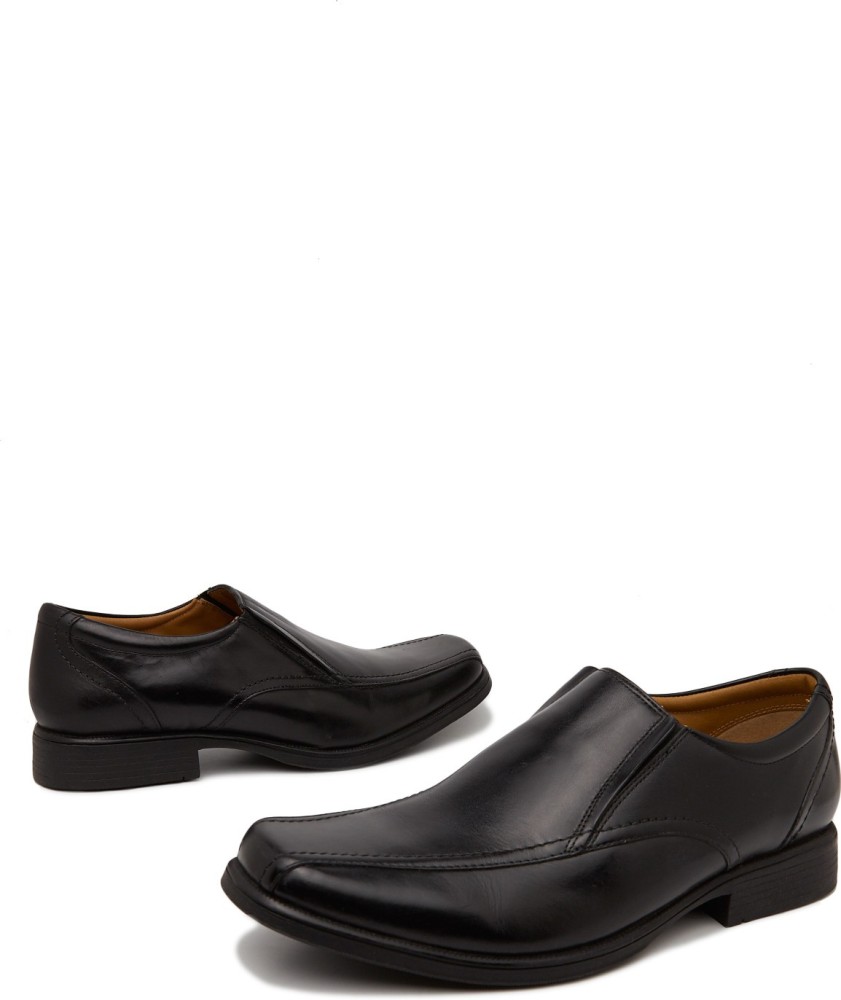 Flipkart deals clarks shoes