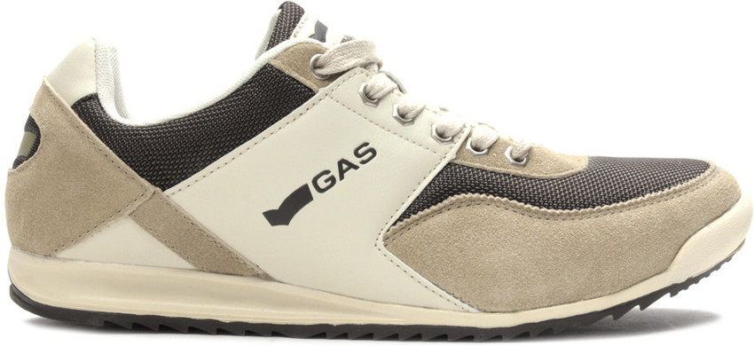 Gas discount shoes price