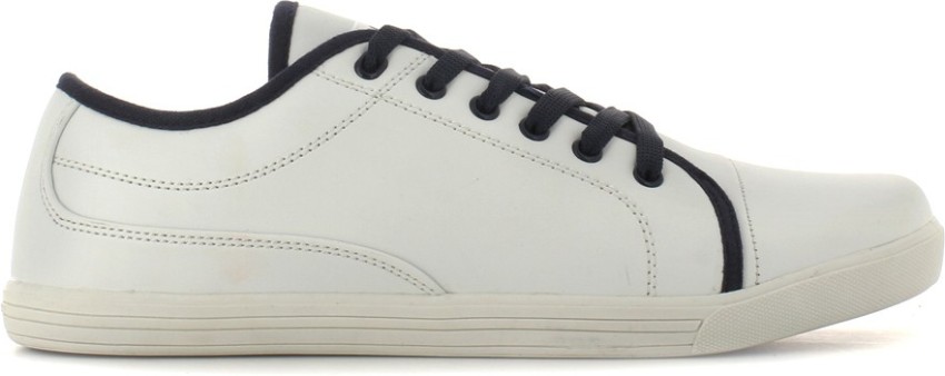 Fila lavadro hotsell iv sneakers