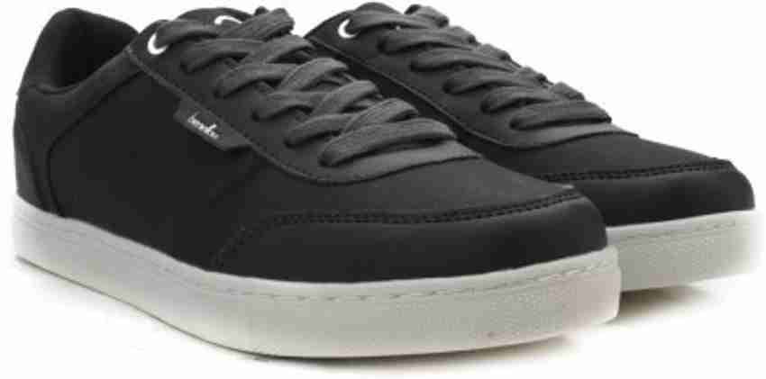 Ucb best sale shoes flipkart