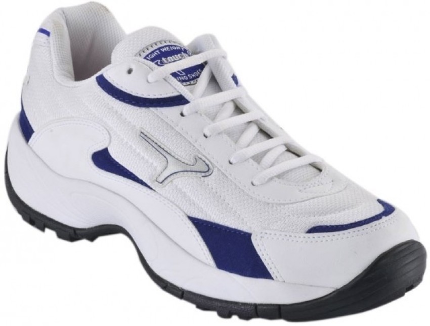 Lakhani sports shoes cheap at 499