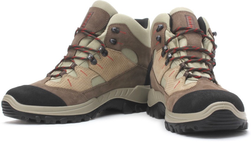 QUECHUA Forclaz 600 Mens Walking Boots  BrownBeige 39  Amazonin  Shoes  Handbags