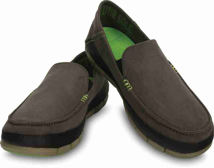 Crocs men's hotsell stretch sole loafer