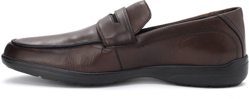 Clarks sales un lift