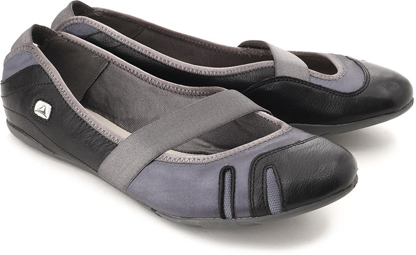 Clarks shop idyllic pumps