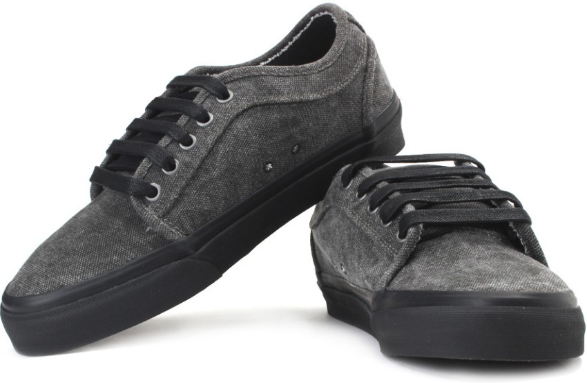 Vans chukka 2025 low washed black