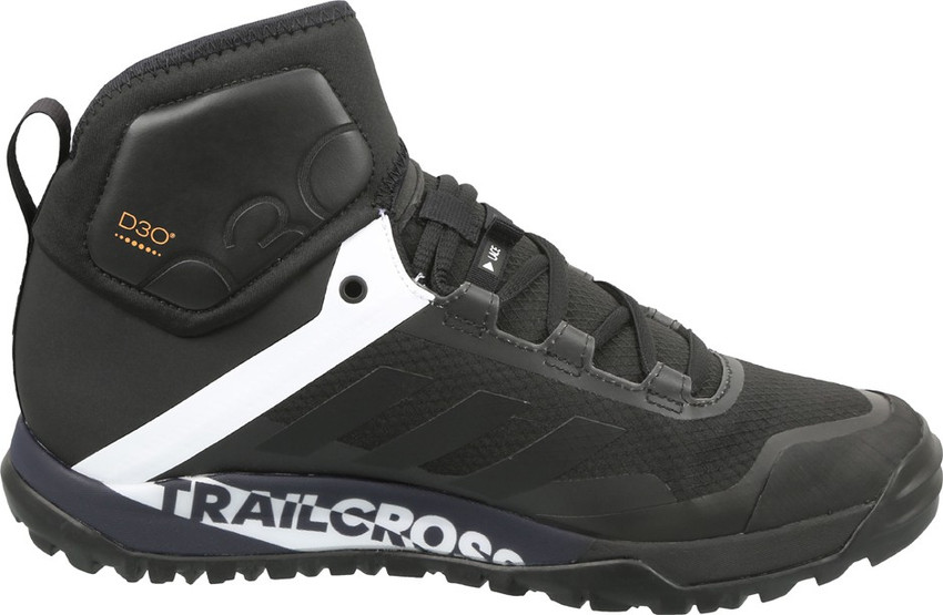 Terrex trailcross online