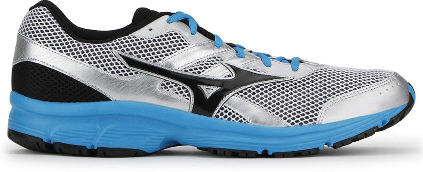 Mizuno spark best sale running shoes review