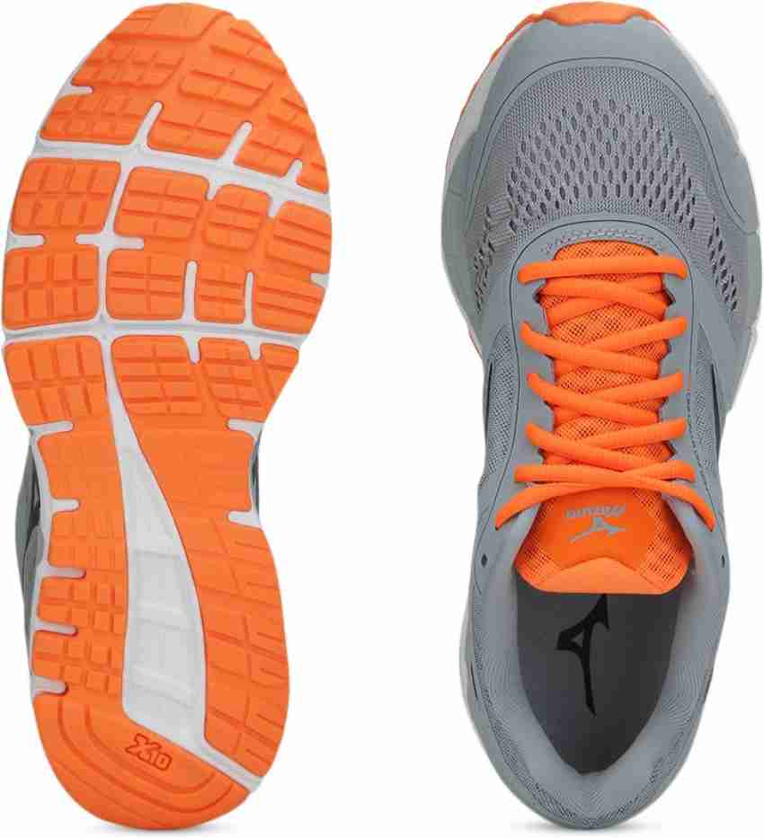 MIZUNO R642B52 MIZUNO SYNCHRO MX Running Shoes For Men Buy QUARRY BLACK CLOWN FISH Color MIZUNO R642B52 MIZUNO SYNCHRO MX Running Shoes For Men Online at Best Price Shop Online for Footwears