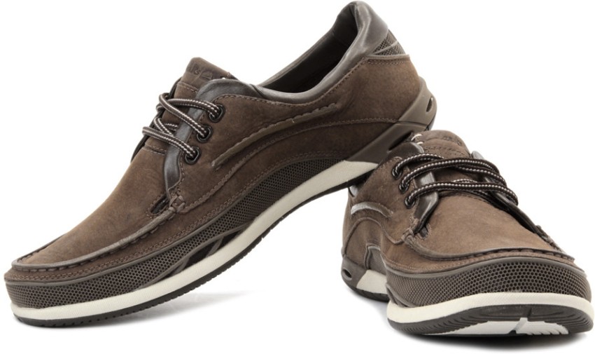 Clarks boat shoes on sale india