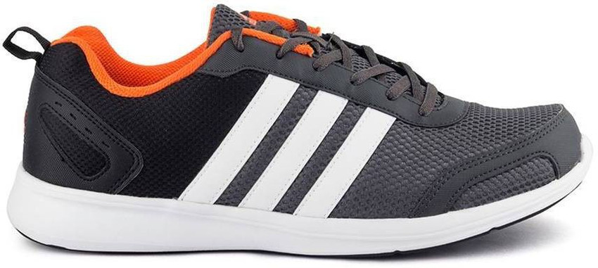 Adidas men's yking hotsell m black running shoes