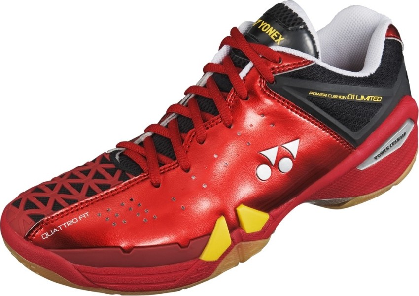 Yonex power sale cushion quattro fit