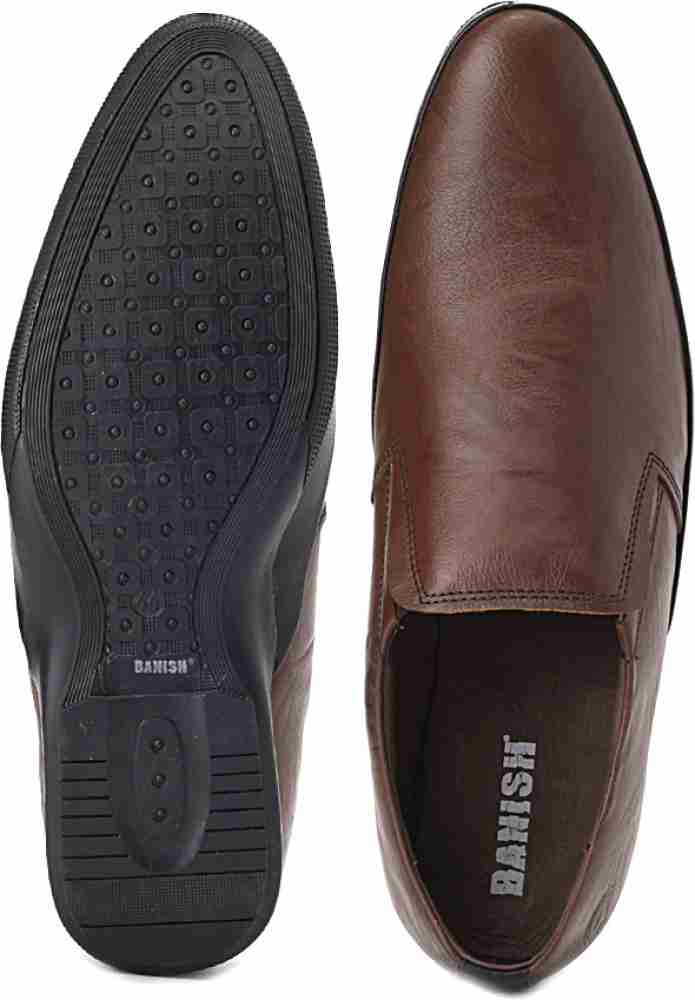 Banish shoes store flipkart