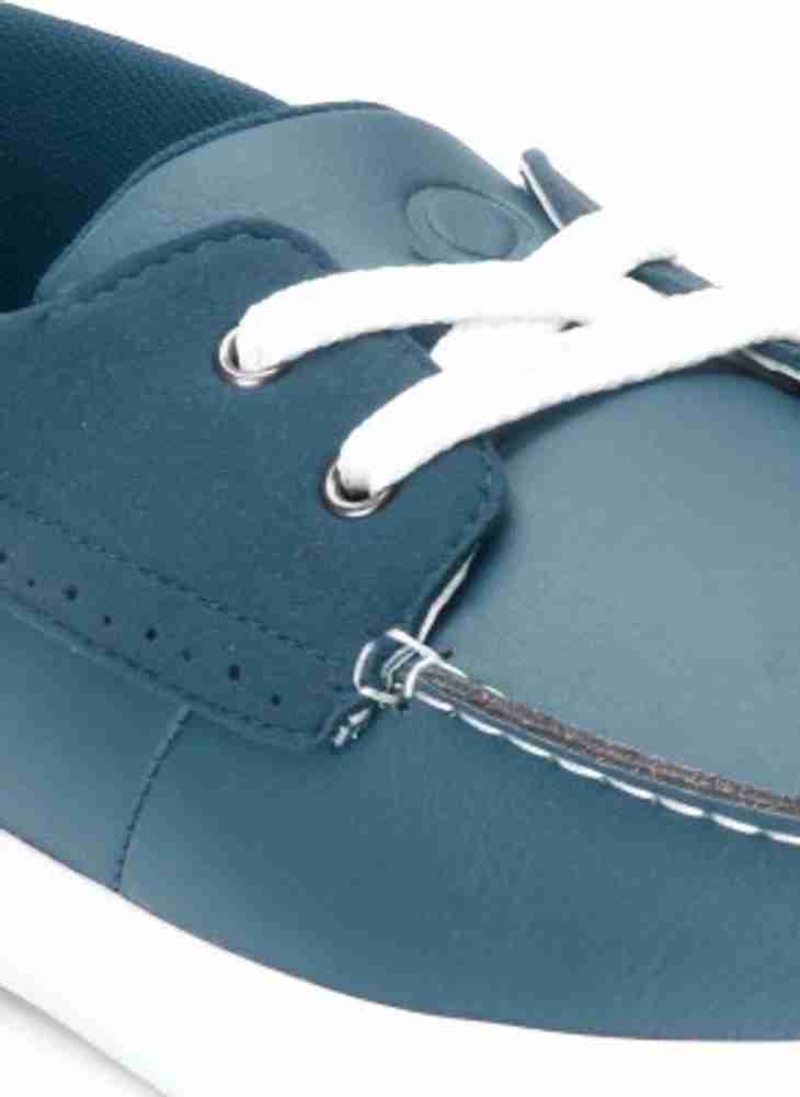 Ucb boat shoes online on sale