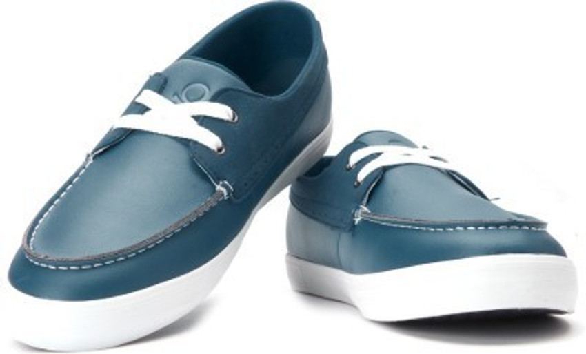 United colors of benetton boat shoes best sale