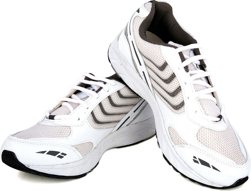 Ess running sale shoes flipkart